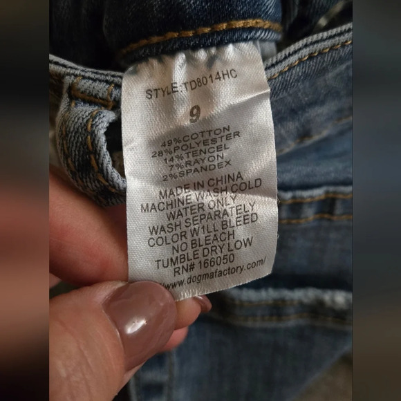 High Waisted Crossover Straight Jeans - Picture 13 of 14